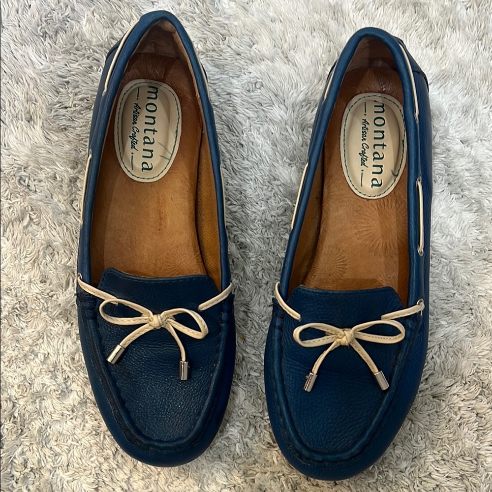 Montana West Blue and Cream Flats Moccasin-Style